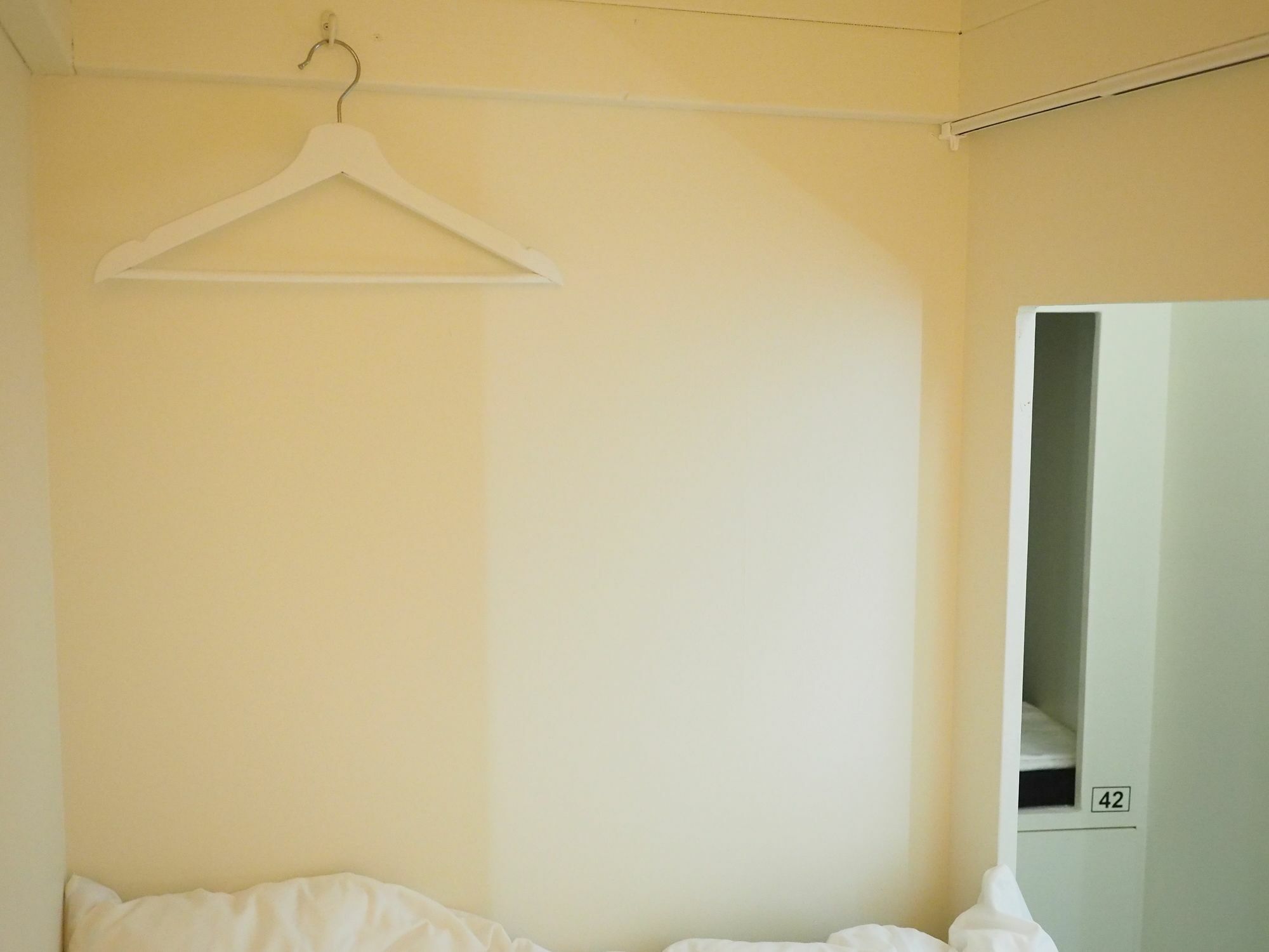 Almond Hostel & Cafe Shibuya Токио Экстерьер фото